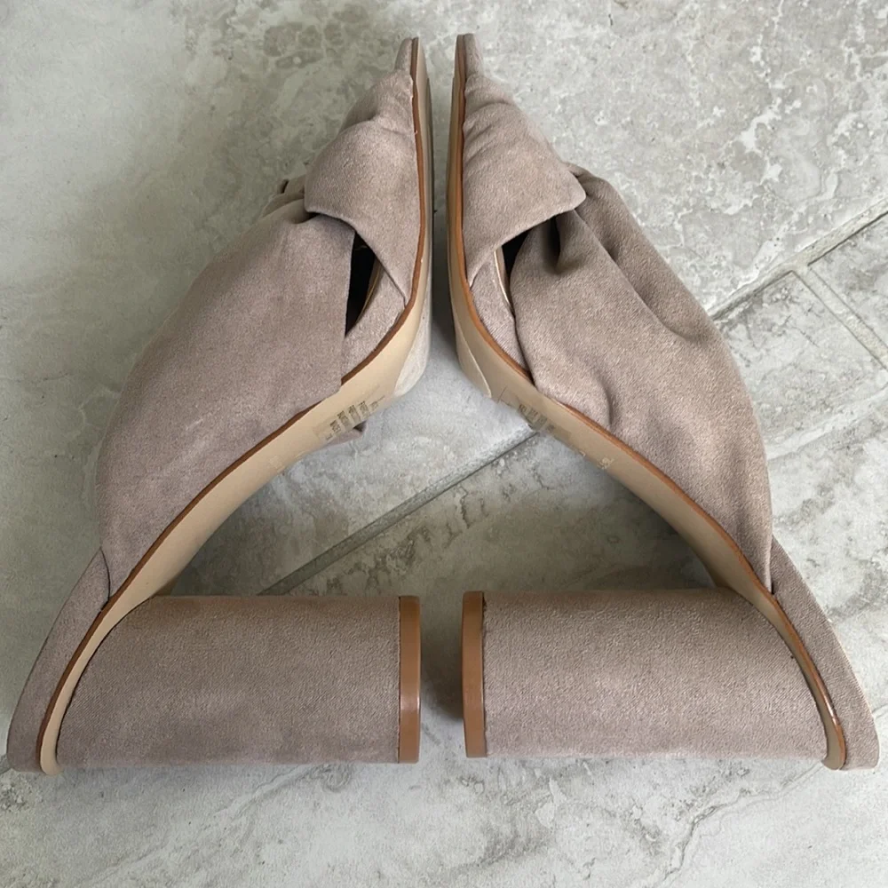 Kaari Blue Katie Heel Sandal, Size 7.5